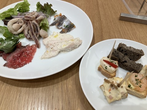 D5145A84-A9B6-4149-A484-C7749C621BF7