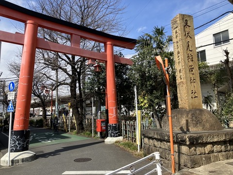 A0A39C2C-8844-4AB2-9E23-E3C59559A825