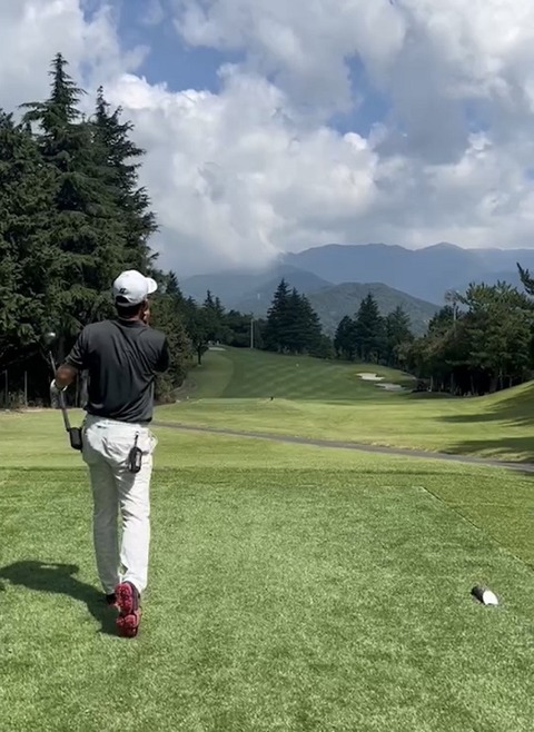 1323FC8A-0352-47FD-BC23-30DA0E6E6798