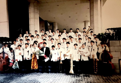 5D642EF6-4D32-4E6A-A2D0-58E76B359AA7