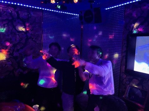 4CEF169E-210A-4F6B-A605-6E3B3BC0672C