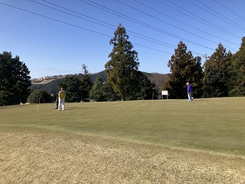 60DEF8C3-B028-47C4-8CA3-02239B7A313B