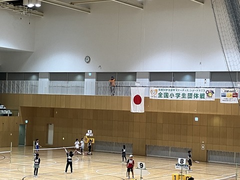 D3A8929B-DBC3-4676-A99C-5FF6C53D8F33