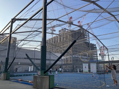 8A2C3B27-17E9-4528-9DA8-D54093318100