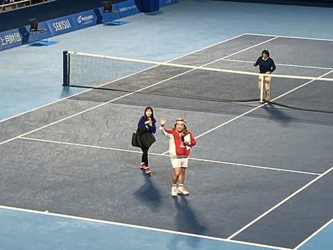 0EEFABD2-4601-4A65-B4C6-1003A0DDEF41