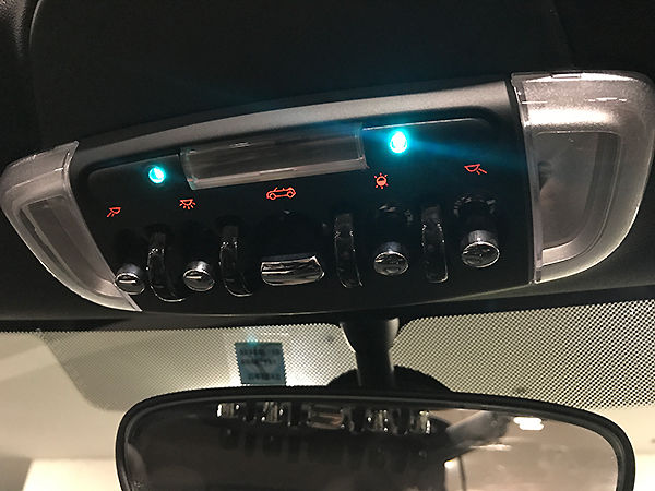 MINI Convertible8