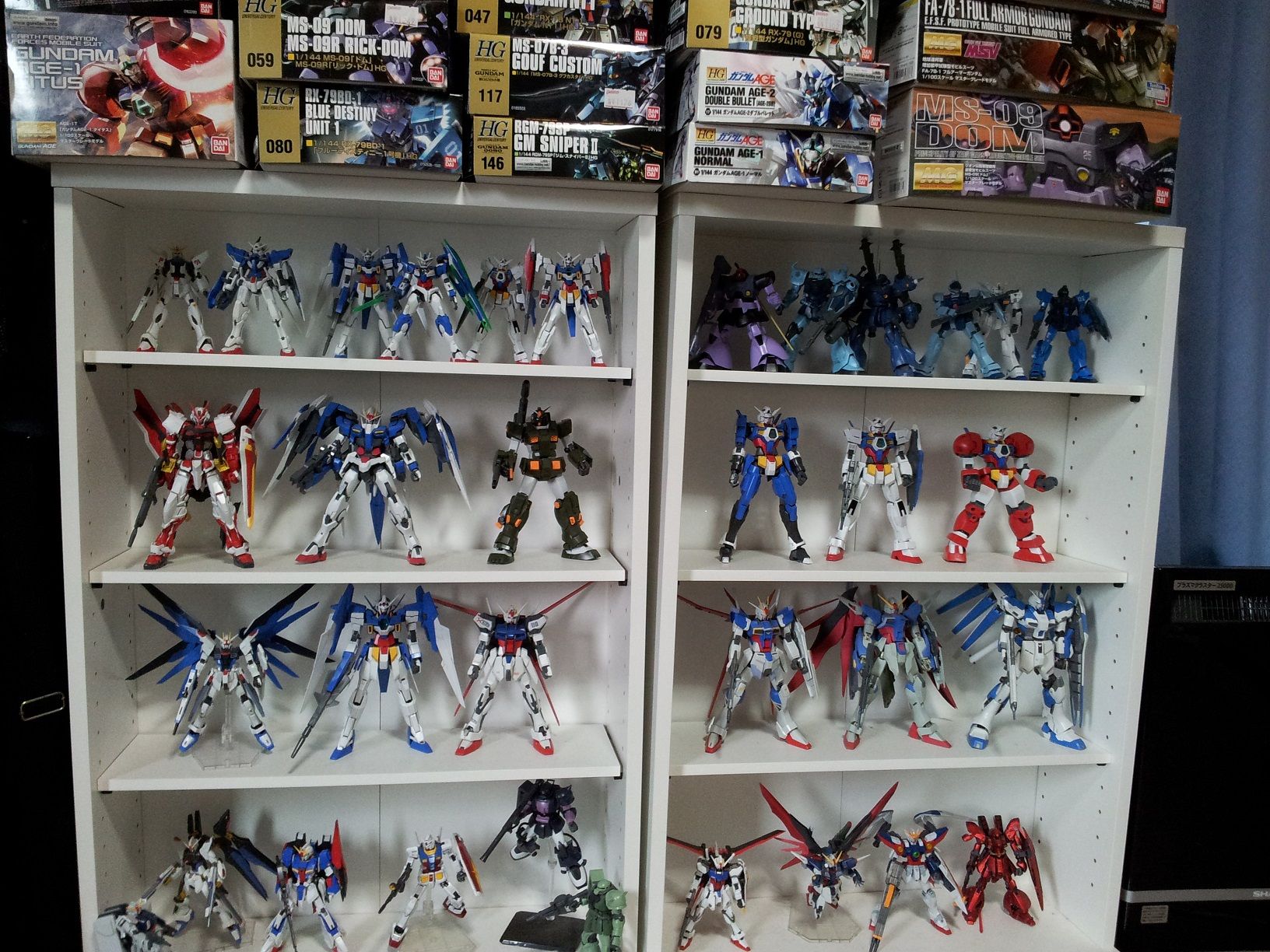 お前ら増えすぎたガンプラどうやって飾ってる Gundam Log ガンダムまとめブログ お前ら増えすぎたガンプラどうやって飾ってる Gundam Log ガンダムまとめブログ