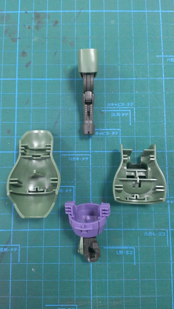ガンプラ 1 100ガンダムグシオン リベイク はバルバトスフレームの代用で２体並べることができるぞ 要加工 Gundam Log ガンダムまとめブログ