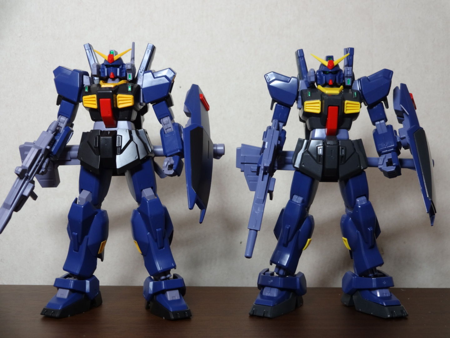 ガンプラ Hgリバイブ ガンダムmk Iiを旧hgと徹底比較 頭部は無改造で挿げ替え可能みたい Gundam Log ガンダムまとめブログ