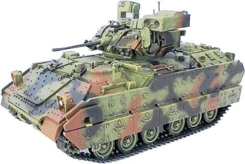 ガンダムって迷彩色の機体少な過ぎじゃね？