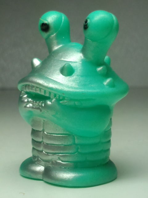 ウルトラマン倶楽部 カネゴン 怪獣バイパス