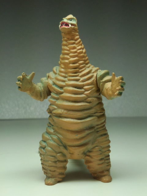 ｈｇ 初代レッドキング ｅｘ 怪獣バイパス