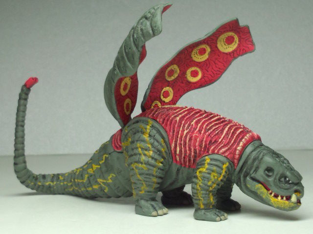 ウルトラ怪獣ソフビHG ケムラー 改造リペイント完成品