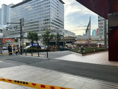 lWWtEOtM1i0BdmnWjsjItX7