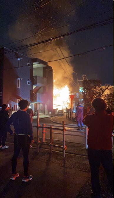 火事情報まとめ 神奈川県相模原市南区上鶴間本町4丁目 小田急小田原線 相模大野駅付近建物から激しい炎あがる火災3月18日 神奈川県 相模原市 事件事故 災害速報ニュース
