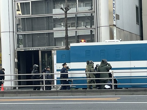 FiPYdHqzIaxDHTlb9QIR