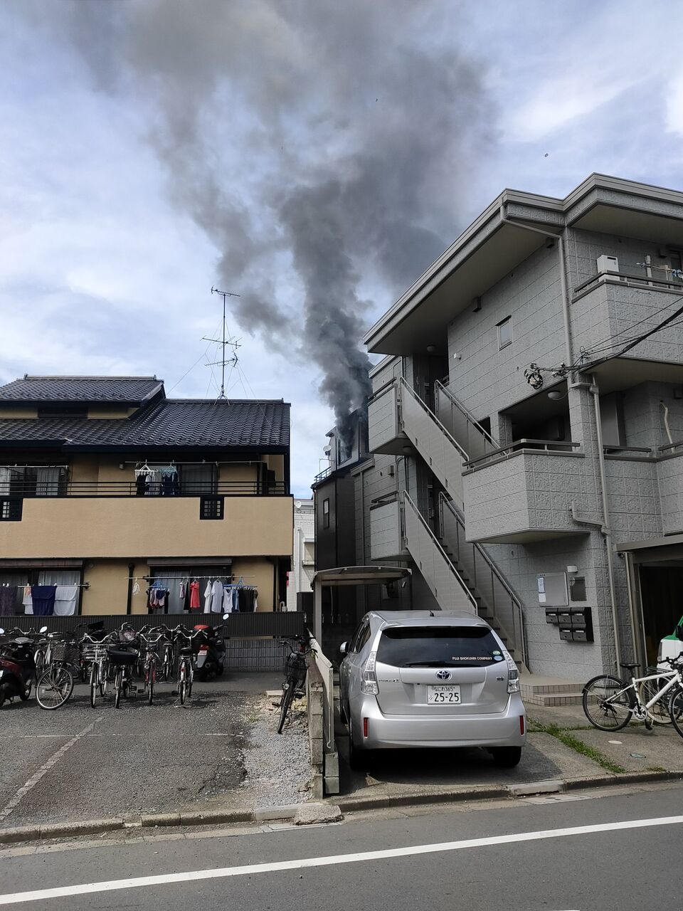 火事情報まとめ 東京都江戸川区中葛西2丁目付近 建物から煙あがる火災6月28日 江戸川区 事件事故 災害速報ニュース 火事情報まとめ 東京都江戸川区中葛西2丁目付近 建物から煙あがる火災6月28日 江戸川区 事件事故 災害速報ニュース