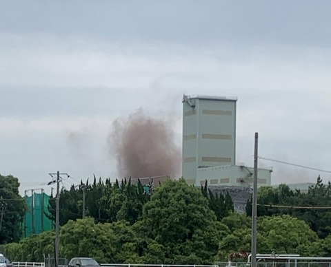 3gXuJxQ26BbqpYamkrIQSD