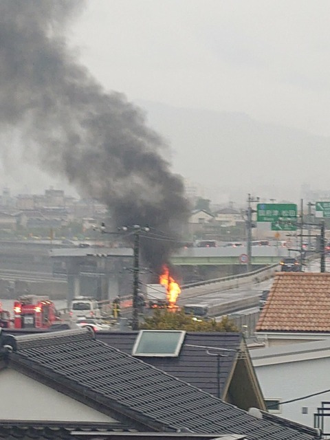 oUfysdCcd2M-IHrmRYveuoBUgo