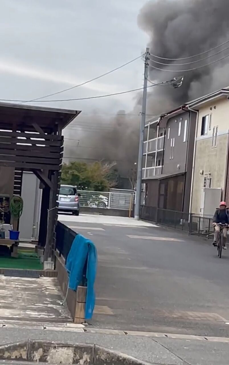 火事情報まとめ 千葉県富里市七栄 国道296号周辺地域から激しい黒煙あがる火災10 25 千葉 富里市 事件事故 災害速報ニュース