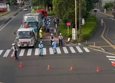 2gFRKx_dzzxqx2EFKn2Wn5