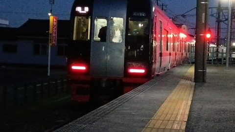 【現場の状況】『車両フロントガラス破損』#名鉄名古屋本線 今伊勢駅で人身事故 #東海道線 など遅延3月12日 #名鉄 #meiun