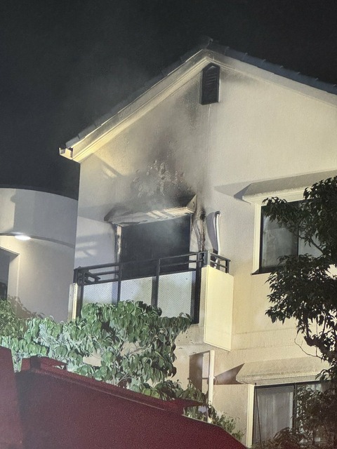 0buC2-1DUln8tPOWJpe3j