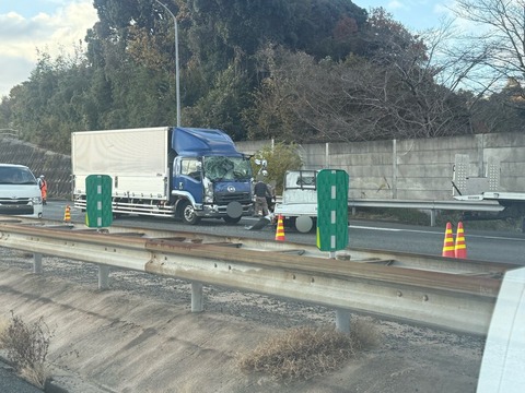 gTUJeNxcuyYcJk_7-8bg==