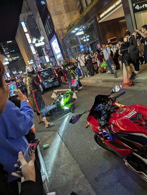 g2XUOpDty70LRwp5B_ndD3MBIuDJDJ