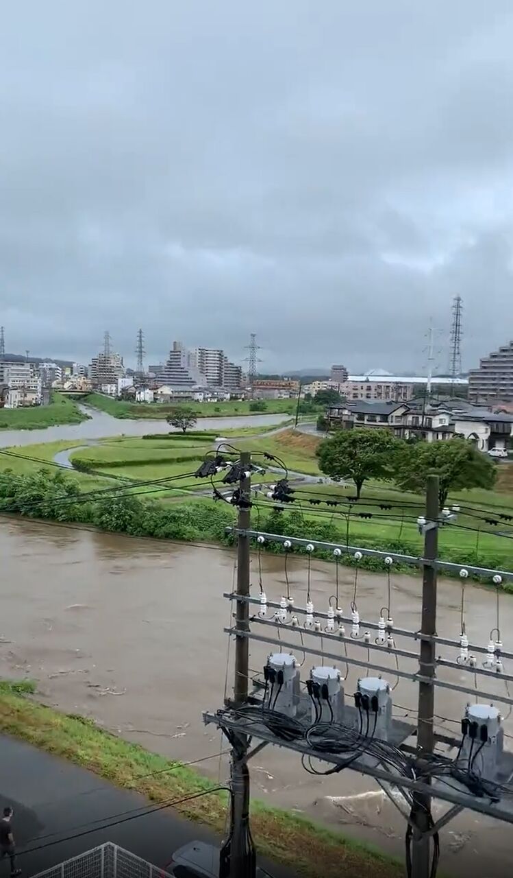 現場の様子 避難指示 大雨で増水し氾濫危険水位 七北田川 の情報まとめ 宮城県仙台市泉区などに避難指示7 13 大雨 仙台 避難 氾濫 事件事故 災害速報ニュース