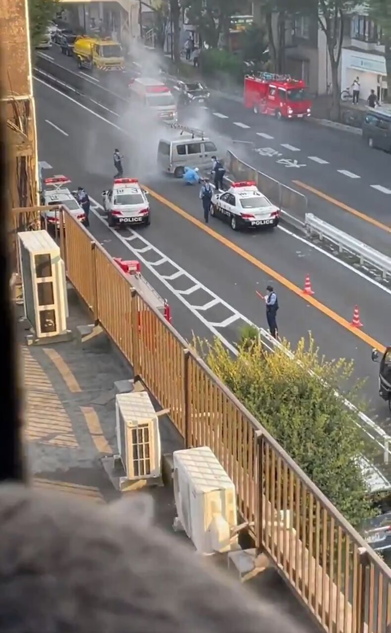現場の様子 交通情報 環七 東京都世田谷区野沢4丁目 上馬交差点付近 中央分離帯フェンスに突っ込む事故で通行止め渋滞9 10 国道246号 世田谷区 事件事故 災害速報ニュース 現場の様子 交通情報 環七 東京都世田谷区野沢4丁目 上馬交差点付近 中央分離帯フェンスに突っ込む事故で通行止め渋滞9 10 国道246号 世田谷区 事件事故 災害速報ニュース