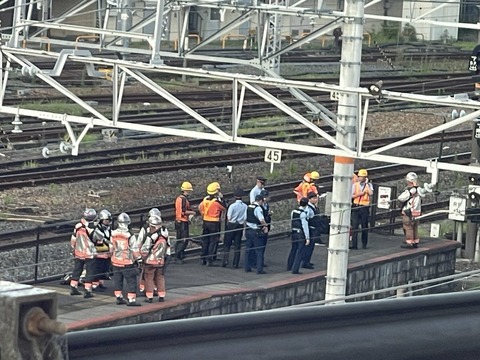 3Lf903jfjmT6LOWW-QH5r