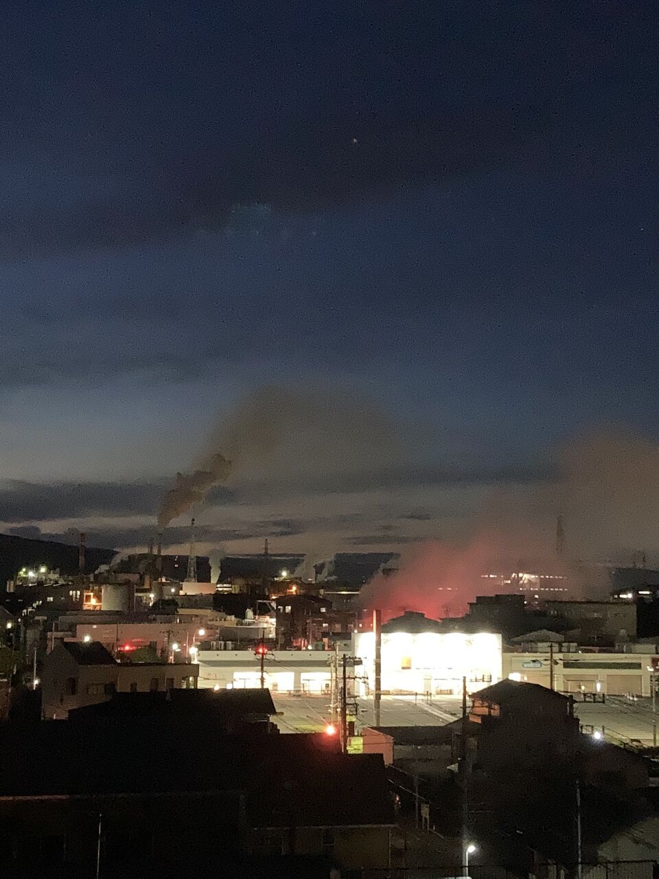 火事情報まとめ 静岡県富士市今泉3丁目 大昭和加工紙業今泉工場付近から火の手あがる火災5月14日 静岡 富士市 事件事故 災害速報ニュース