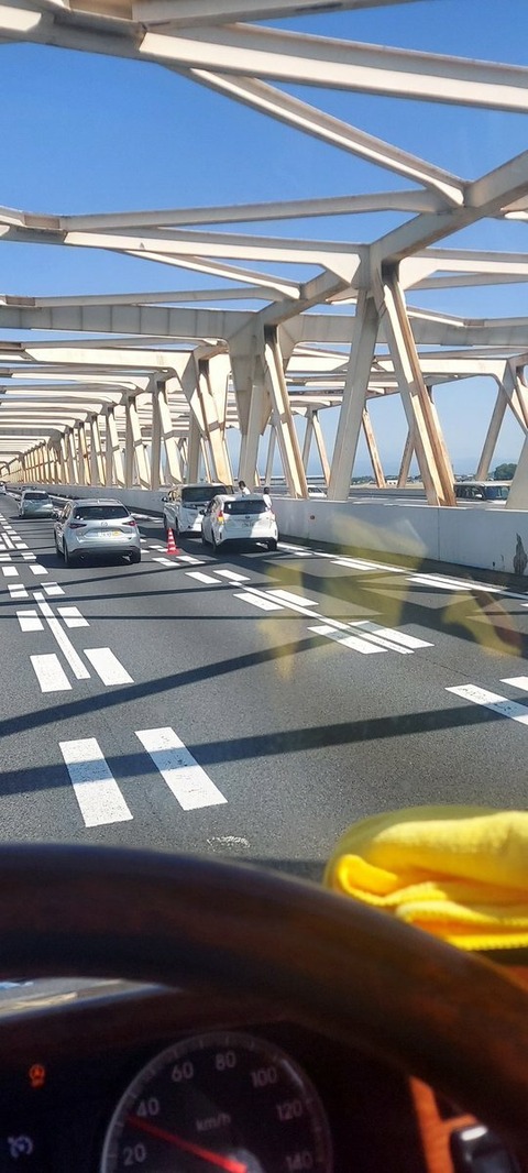 75KAW6doj-xnRm7l4G9V