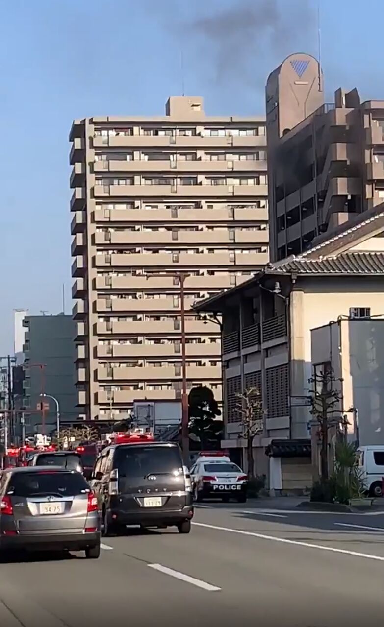 火事情報まとめ 兵庫県姫路市坂田町付近のマンションから黒煙あがる中高層建物火災 2月21日 兵庫 姫路市 事件事故 災害速報ニュース 火事情報まとめ 兵庫県姫路市坂田町付近のマンションから黒煙あがる中高層建物火災 2月21日 兵庫 姫路市 事件事故 災害速報ニュース