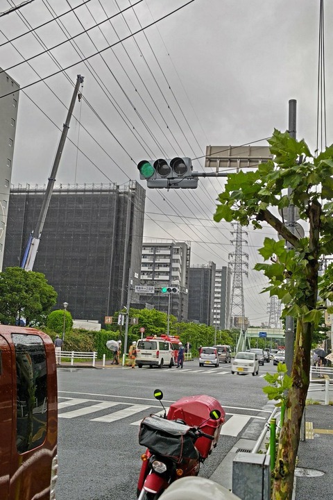 Am_TBrm-db28VOKDlR08g