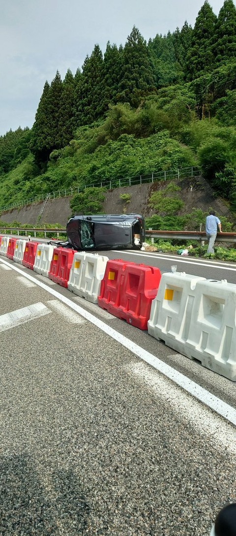 R2Z_dRxs4RPLqxRl1wqu-vfSP