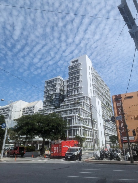 XrhW9JHnZYeZpciTWeWbg