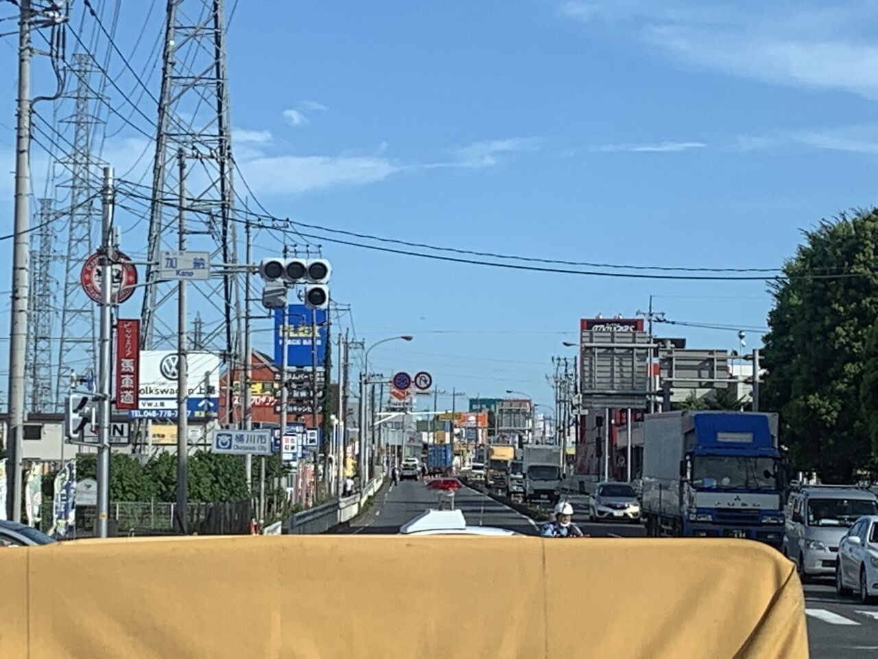 【現場の様子】交通情報 国道17号 埼玉県桶川市坂田付近 トレーラーと自転車の人身事故で通行止め渋滞8/20 埼玉 桶川