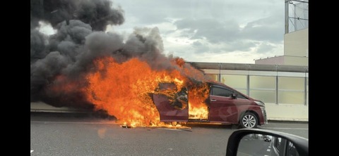 2-zfyI5yDegFEoO03Ln8lAIXJ