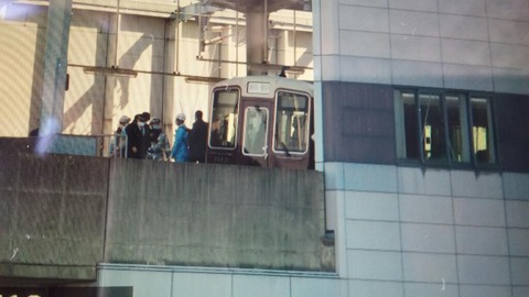 B 現地の状況まとめ 阪急宝塚本線 三国駅で人身事故 阪急線など遅延 長い警笛なってた 1 4 阪急 事件事故 災害速報ニュース B 現地の状況まとめ 阪急宝塚本線 三国駅で人身事故 阪急線など遅延 長い警笛なってた 1 4 阪急 事件事故 災害速報ニュース