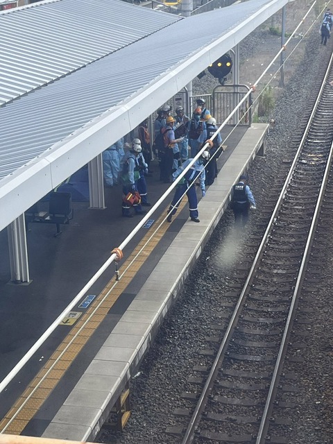 Qs1MiQmkAfVVPBujz-YxacomKd