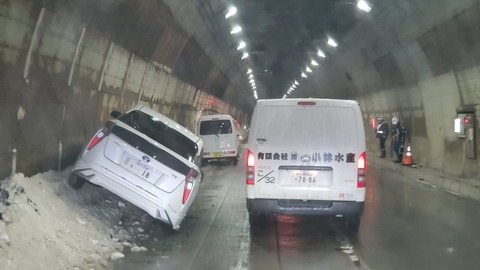 UtxhCX-frOIrR1ByoA24c