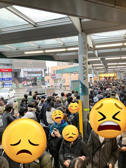 b7uddWKelWK58Vy8aY_I