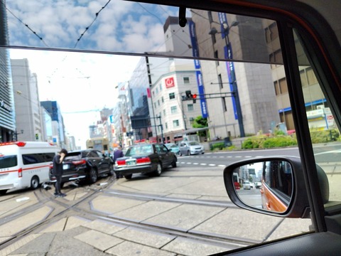 KxjbxkF8__lyLLV7lSta