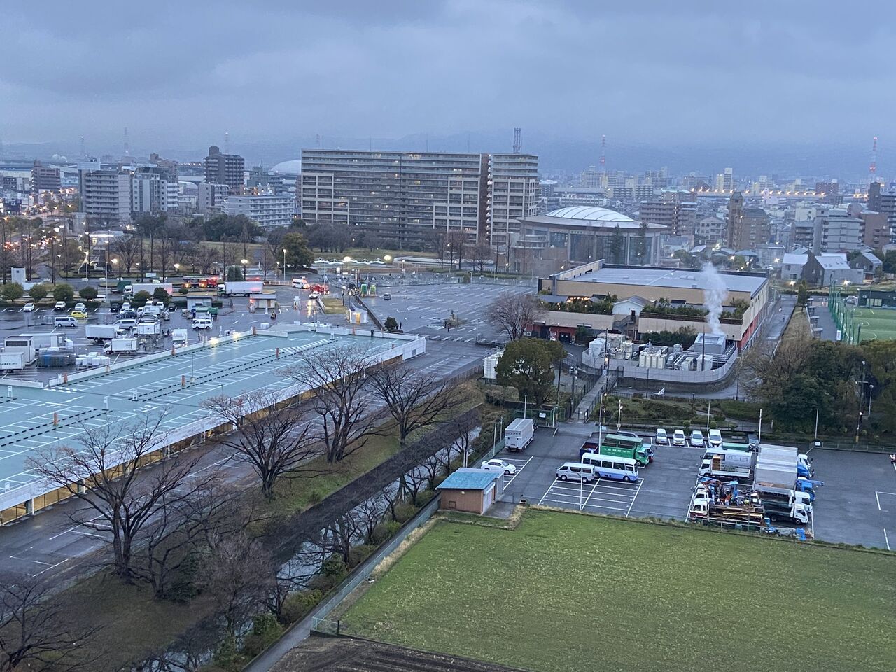 【火事情報まとめ】大阪府大阪市鶴見区緑地公園 スーパー銭湯水春付近から煙あがる火災3/14 大阪 鶴見 事件事故・災害速報ニュース 【火事情報まとめ】大阪府大阪市鶴見区緑地公園 スーパー銭湯水春付近から煙あがる火災3/14 大阪 鶴見 事件事故・災害速報ニュース