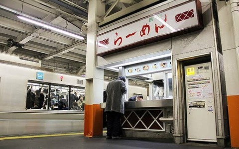 DzNgJTvU_k7uwlcOLOPpCS