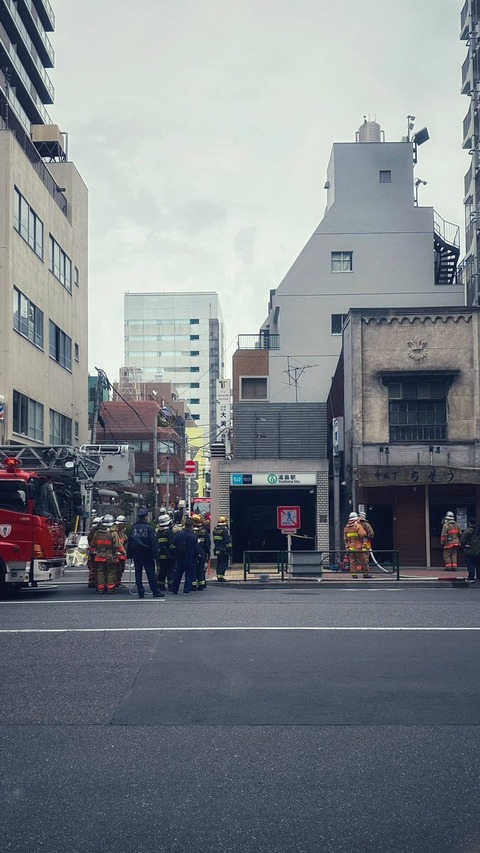 qHiwmq6BHieduekNc2ycquToeuDczL