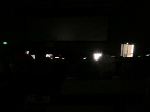 y3psYE9Ka-w31eWR7tTZzWv