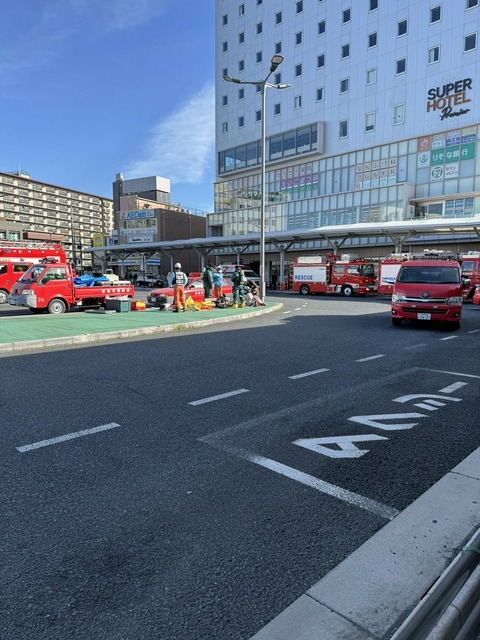 aL18PGfOfLrz17BQu15c-kQr